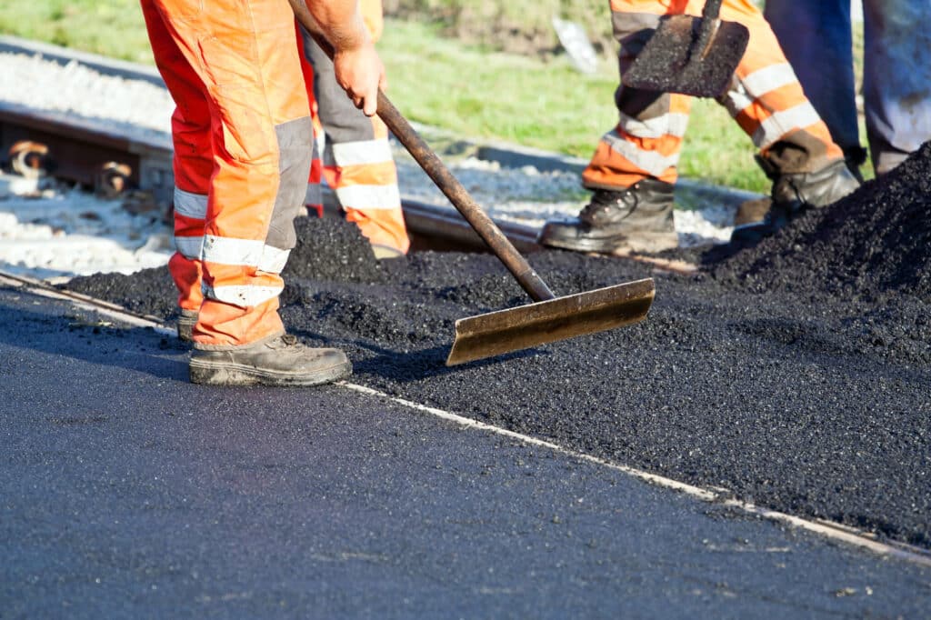 Troubleshooting Tips for Asphalt Paving